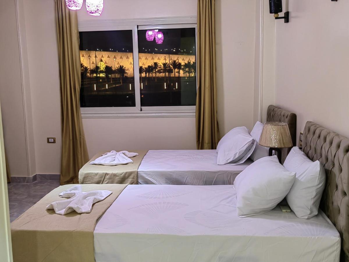 Gem Overlooking Inn Nazlet el Simman ภายนอก รูปภาพ