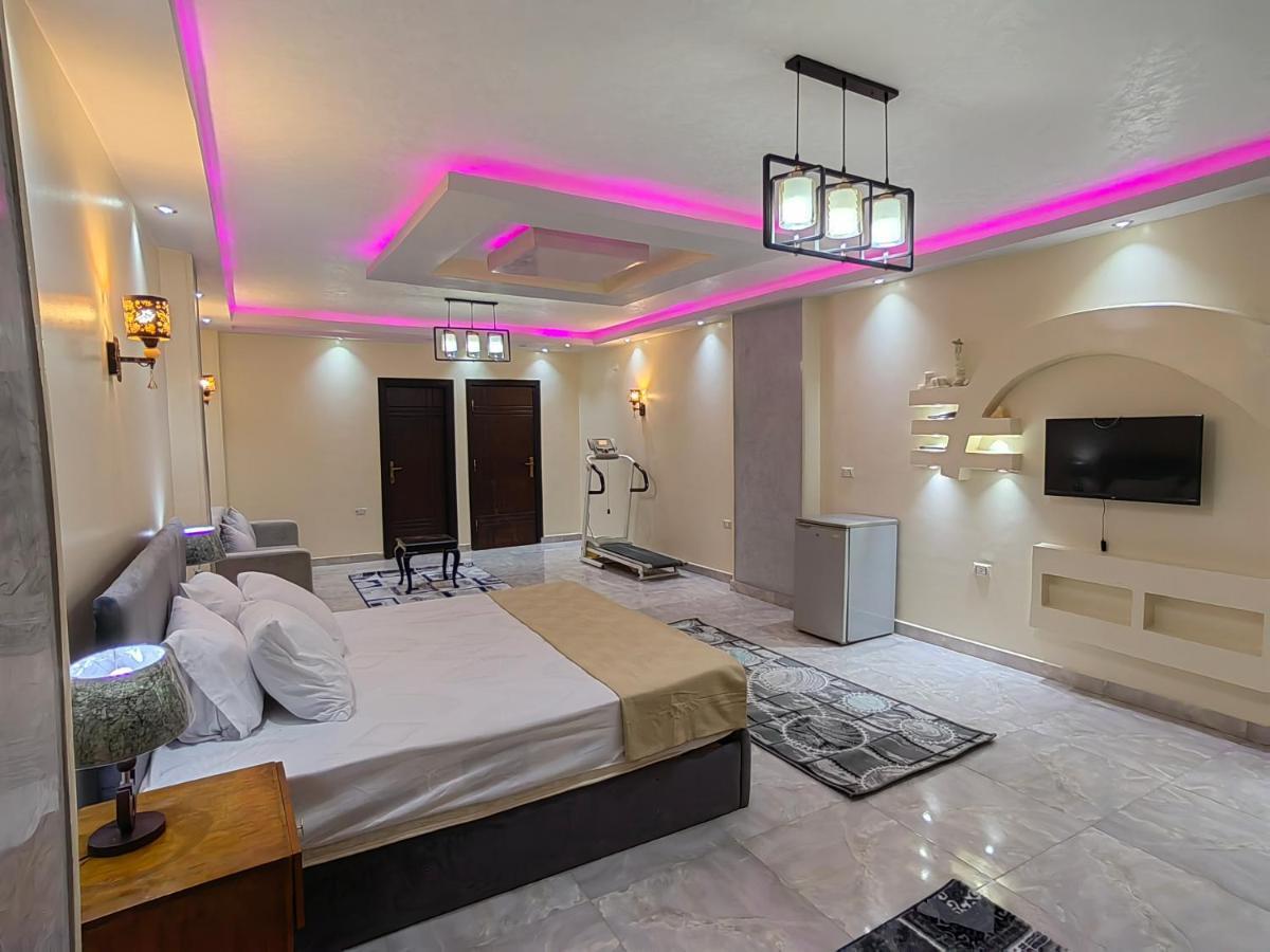 Gem Overlooking Inn Nazlet el Simman ภายนอก รูปภาพ